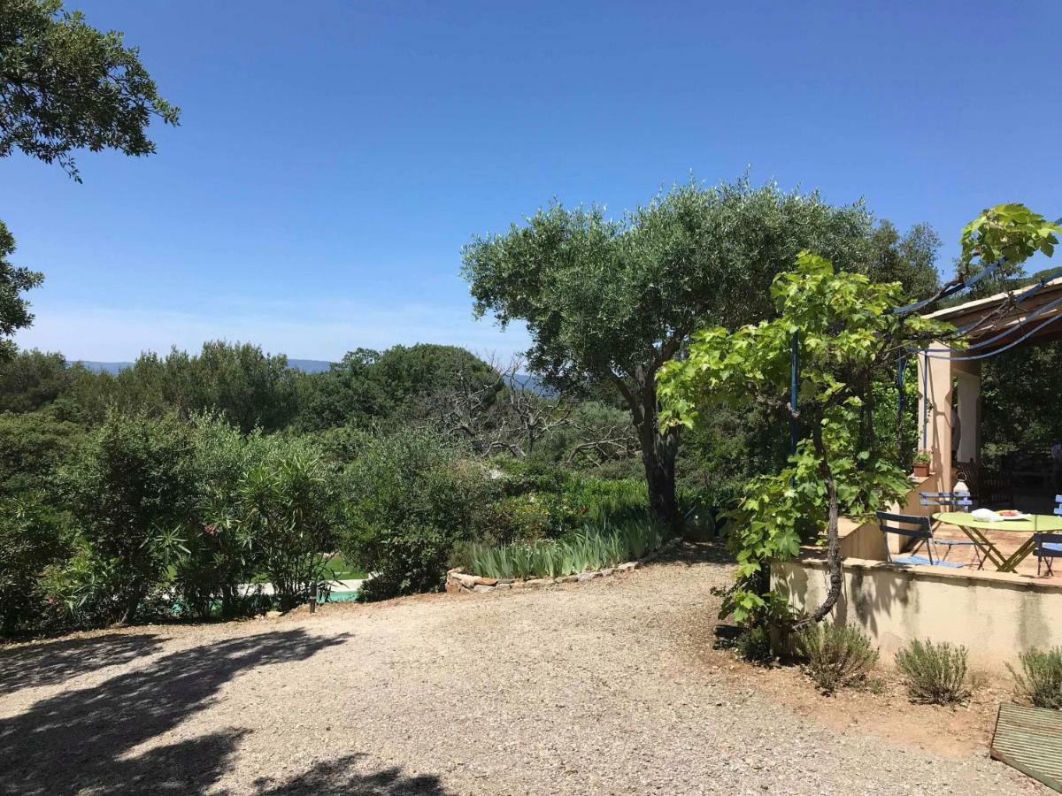 Le Mas Amore Bed & Breakfast Gassin Bagian luar foto